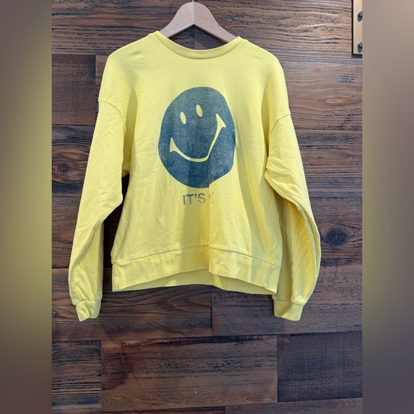 MOTHER Jeans, The Drop Square Vibrant Yellow Smiley Sweatshirt - Picture 5 of 8